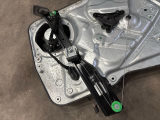 bontott VW TIGUAN Jobb első Ablakemelő Szerkezet (Elektromos)