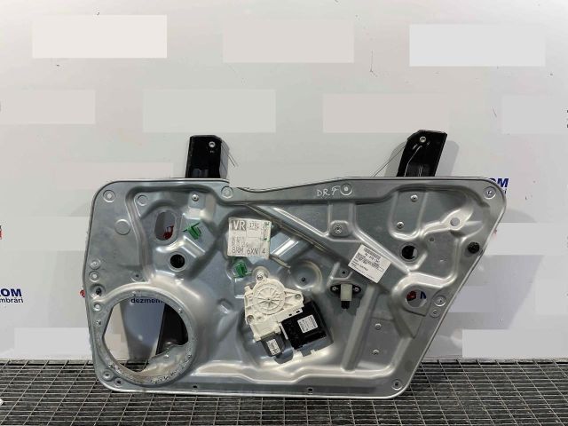 bontott VW TIGUAN Jobb első Ablakemelő Szerkezet (Elektromos)