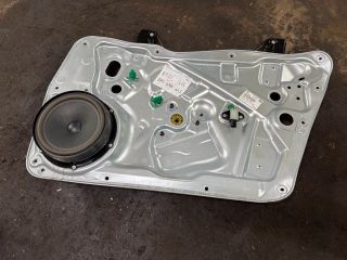 bontott VW TIGUAN Jobb első Ablakemelő Szerkezet (Elektromos)