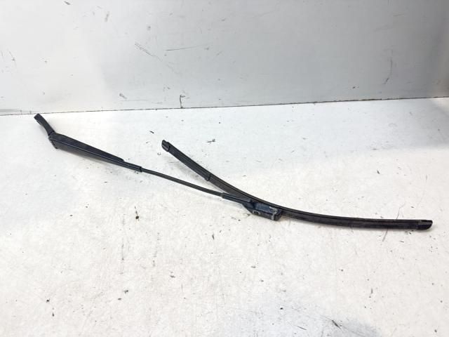 bontott VW TIGUAN Jobb első Ablaktörlő Kar