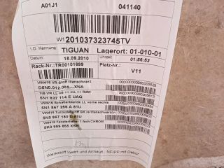 bontott VW TIGUAN Jobb első Ajtó Kárpit