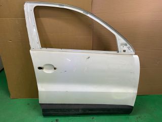 bontott VW TIGUAN Jobb első Ajtó (Üres lemez)