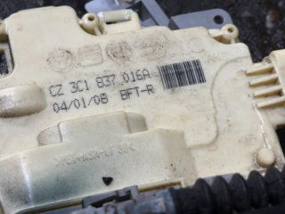 bontott VW TIGUAN Jobb első Ajtózár