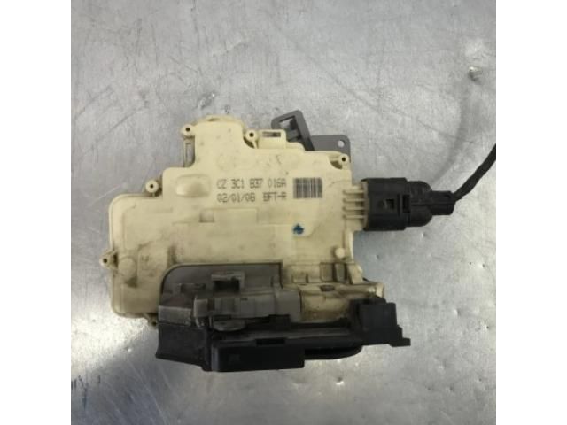 bontott VW TIGUAN Jobb első Ajtózár