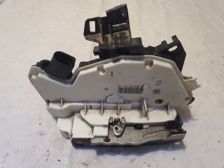 bontott VW TIGUAN Jobb első Ajtózár