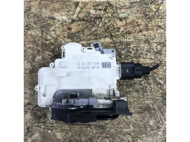 bontott VW TIGUAN Jobb első Ajtózár