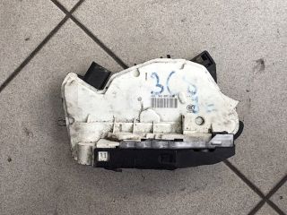 bontott VW TIGUAN Jobb első Ajtózár