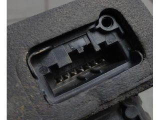 bontott VW TIGUAN Jobb első Ajtózár