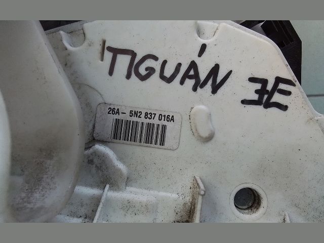 bontott VW TIGUAN Jobb első Ajtózár