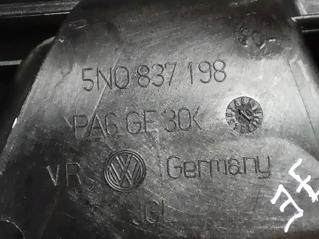 bontott VW TIGUAN Jobb első Belső Kilincs