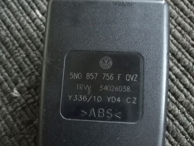 bontott VW TIGUAN Jobb első Biztonsági Öv Csat