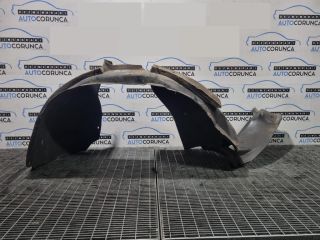 bontott VW TIGUAN Jobb első Dobbetét (Kerékjárati, Műanyag)