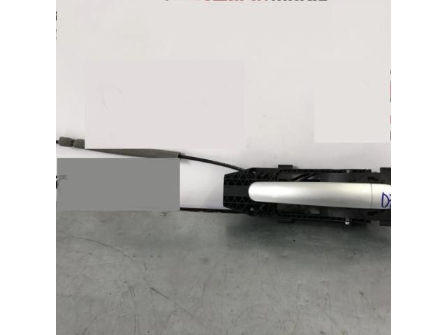 bontott VW TIGUAN Jobb első Külső Kilincs