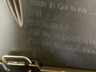 bontott VW TIGUAN Jobb első Lökhárító Díszléc