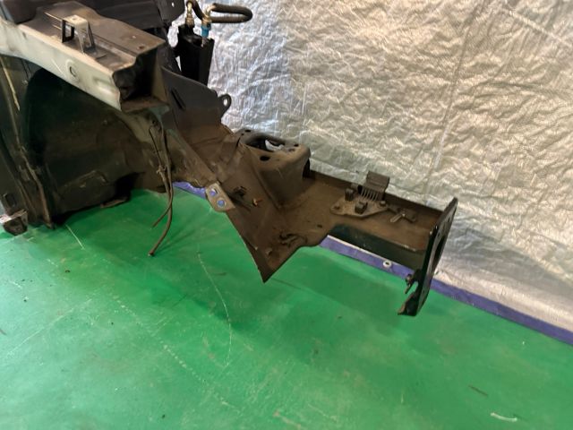 bontott VW TIGUAN Jobb első Negyed Karosszéria Csomag