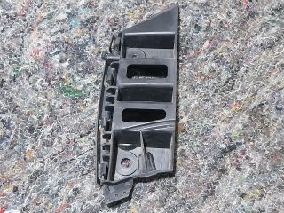 bontott VW TIGUAN Jobb első Oldal Lökhárító Tartó (Műanyag)