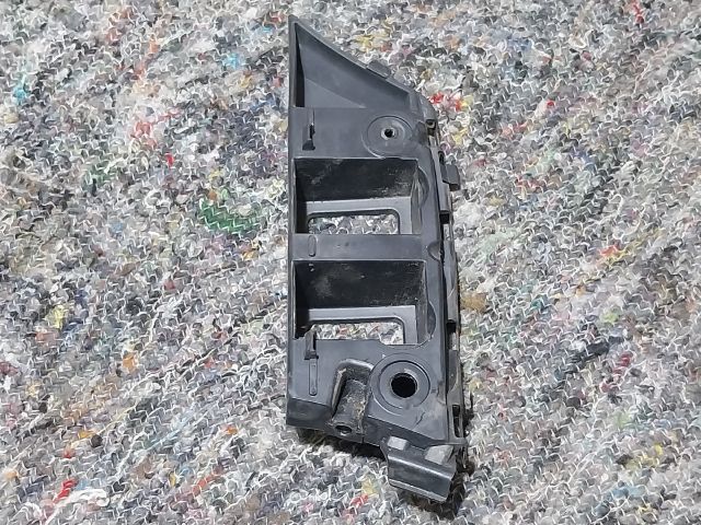 bontott VW TIGUAN Jobb első Oldal Lökhárító Tartó (Műanyag)