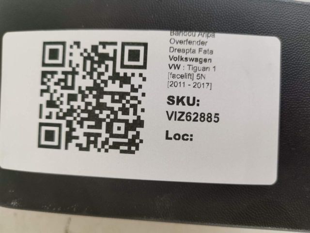 bontott VW TIGUAN Jobb első Sárvédő Díszléc