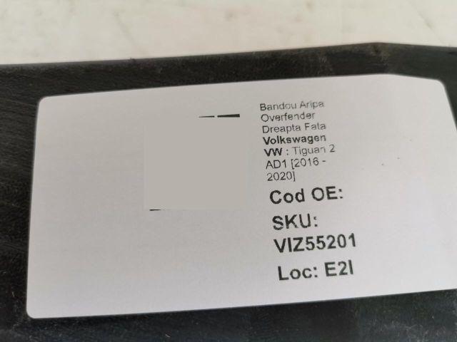 bontott VW TIGUAN Jobb első Sárvédő Díszléc