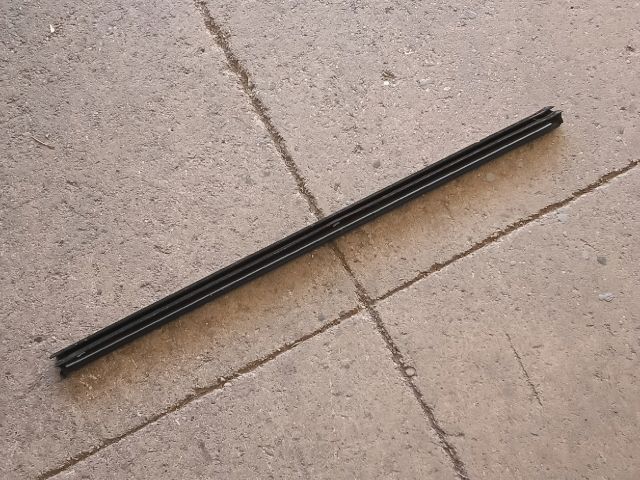 bontott VW TIGUAN Jobb első Vízlehúzó Gumicsík