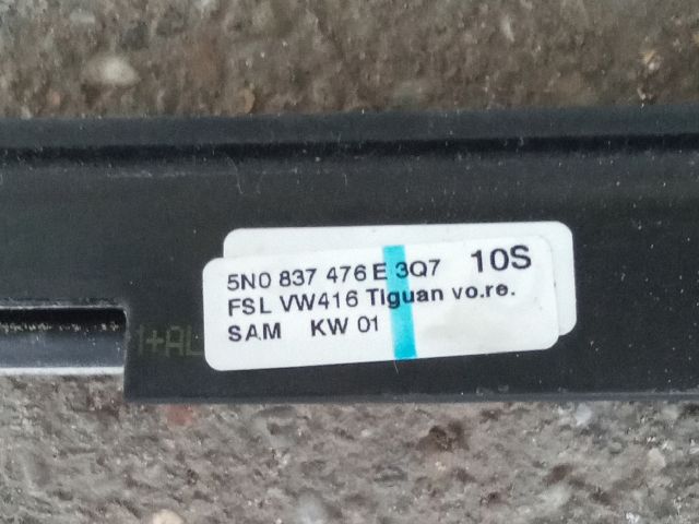 bontott VW TIGUAN Jobb első Vízlehúzó Gumicsík