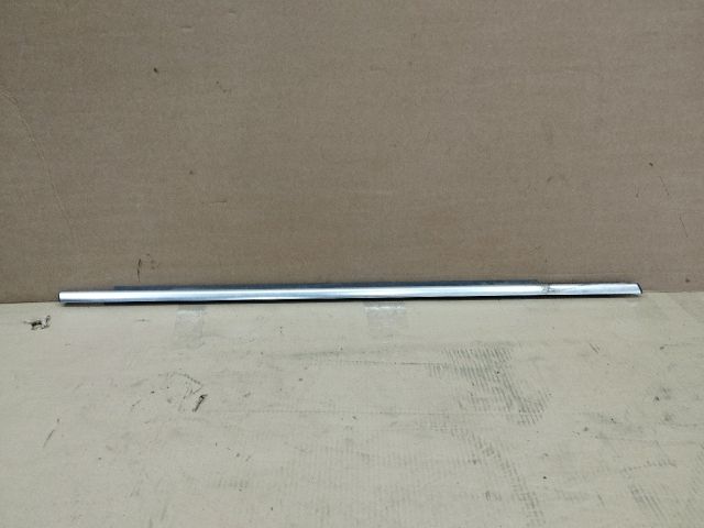 bontott VW TIGUAN Jobb első Vízlehúzó Gumicsík