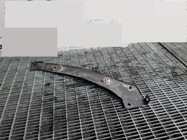 bontott VW TIGUAN Jobb Fényszóró Tartó