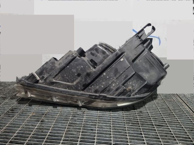 bontott VW TIGUAN Jobb Fényszóró