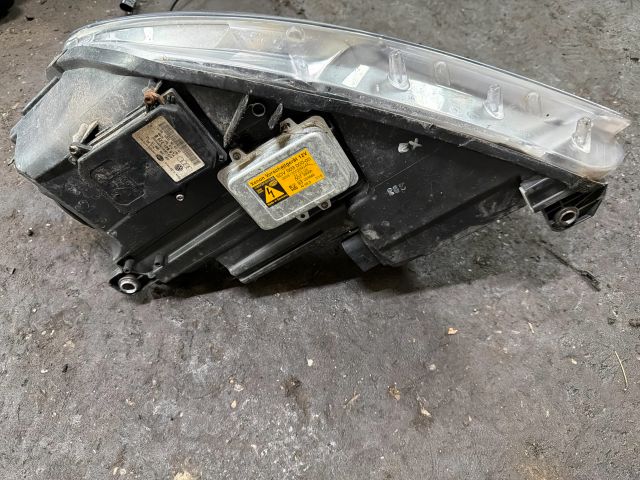 bontott VW TIGUAN Jobb Fényszóró