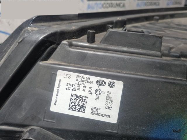 bontott VW TIGUAN Jobb Fényszóró