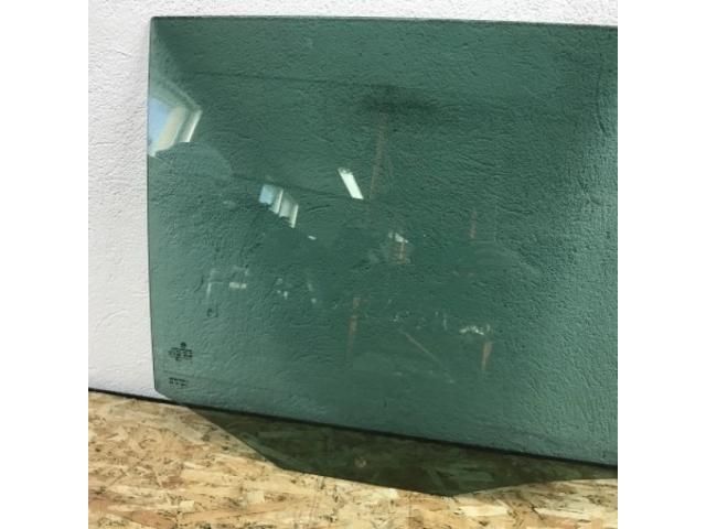 bontott VW TIGUAN Jobb hátsó Ablak