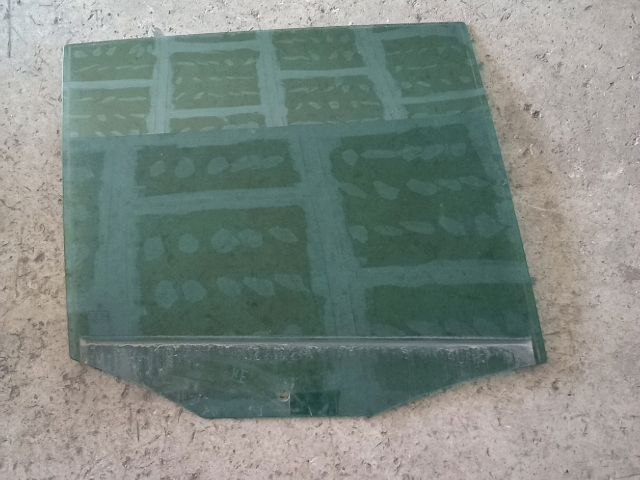 bontott VW TIGUAN Jobb hátsó Ablak