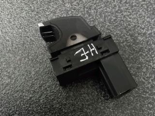 bontott VW TIGUAN Jobb hátsó Ablakemelő Kapcsoló