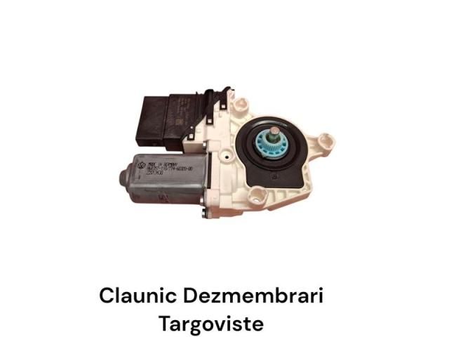 bontott VW TIGUAN Jobb hátsó Ablakemelő Motor