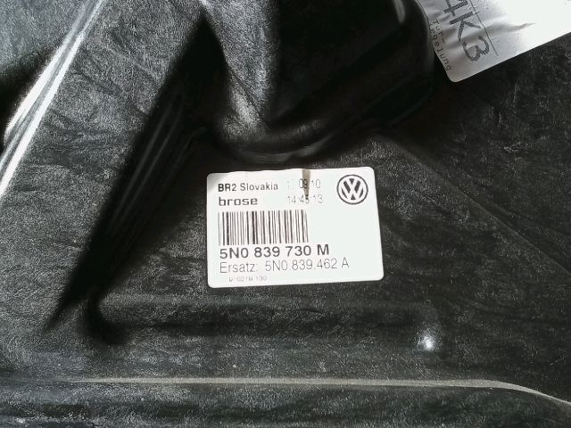 bontott VW TIGUAN Jobb hátsó Ablakemelő Szerkezet (Elektromos)