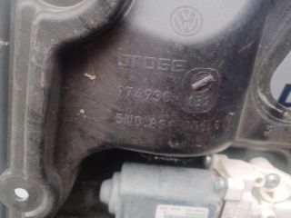 bontott VW TIGUAN Jobb hátsó Ablakemelő Szerkezet (Elektromos)