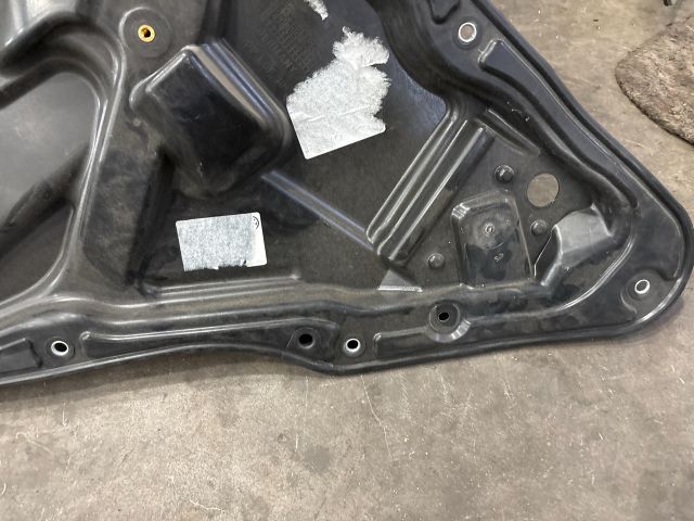 bontott VW TIGUAN Jobb hátsó Ablakemelő Szerkezet (Elektromos)