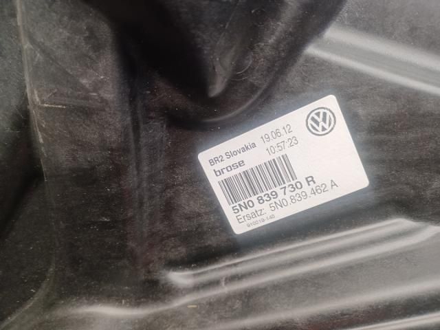 bontott VW TIGUAN Jobb hátsó Ablakemelő Szerkezet (Elektromos)