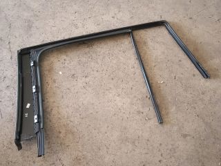 bontott VW TIGUAN Jobb hátsó Ablakvezető Gumi