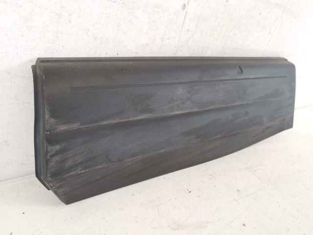 bontott VW TIGUAN Jobb hátsó Ajtó Díszléc