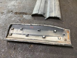 bontott VW TIGUAN Jobb hátsó Ajtó Díszléc