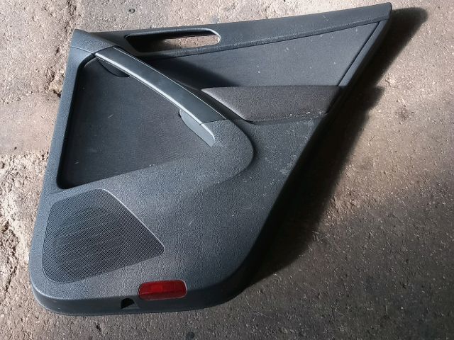 bontott VW TIGUAN Jobb hátsó Ajtó Kárpit