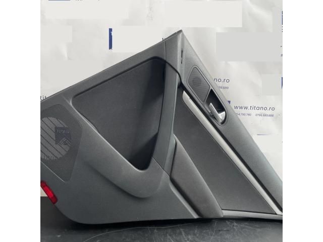 bontott VW TIGUAN Jobb hátsó Ajtó Kárpit