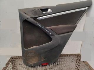 bontott VW TIGUAN Jobb hátsó Ajtó Kárpit