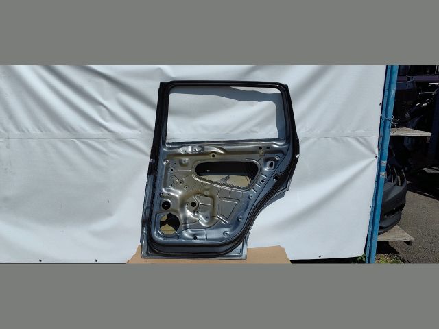 bontott VW TIGUAN Jobb hátsó Ajtó (Üres lemez)