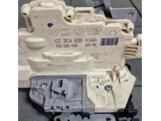 bontott VW TIGUAN Jobb hátsó Ajtózár