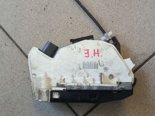 bontott VW TIGUAN Jobb hátsó Ajtózár