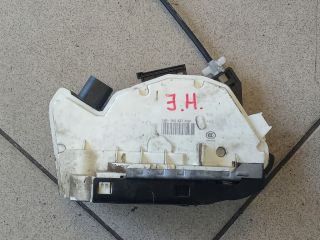 bontott VW TIGUAN Jobb hátsó Ajtózár