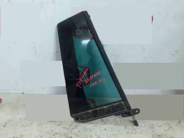 bontott VW TIGUAN Jobb hátsó Fixüveg (Ajtóban)