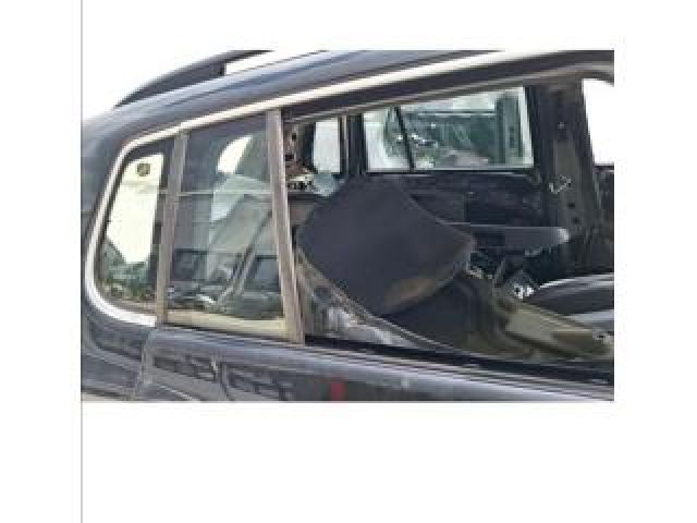 bontott VW TIGUAN Jobb hátsó Fixüveg (Ajtóban)